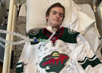 The young hockey player returns to the court nine months after a devastating injury